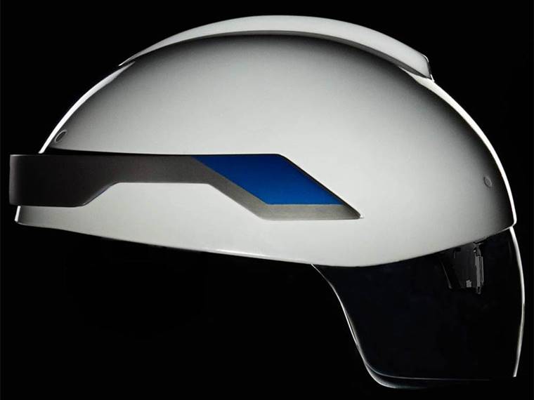 DAQRI Smart Helmet for work sites